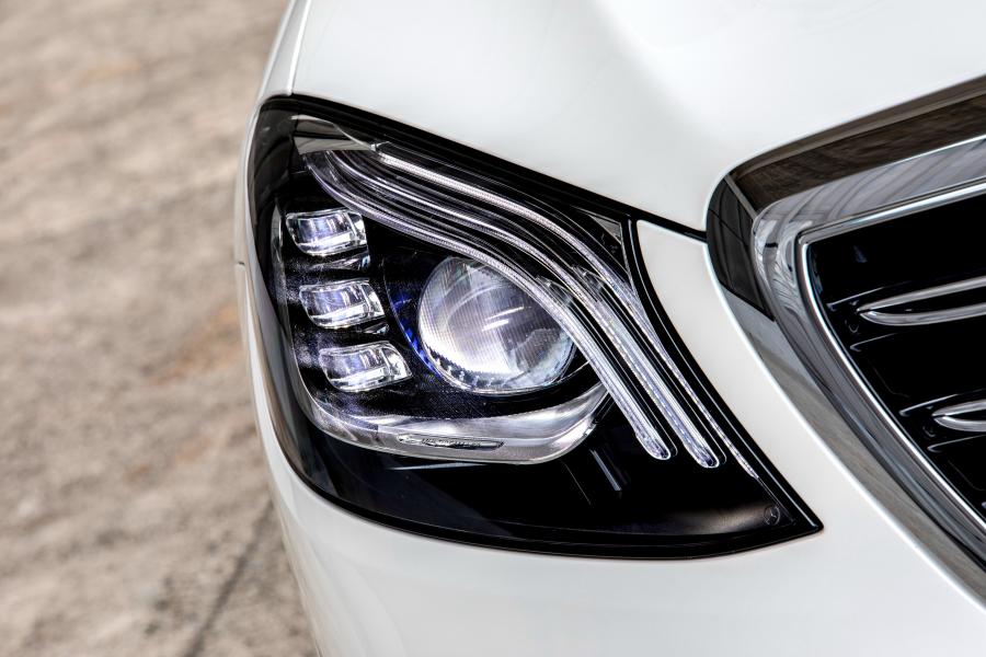 Детали экстерьера Mercedes-Benz S560 Lang 2017 года  (WW) (фото 44 из 50)